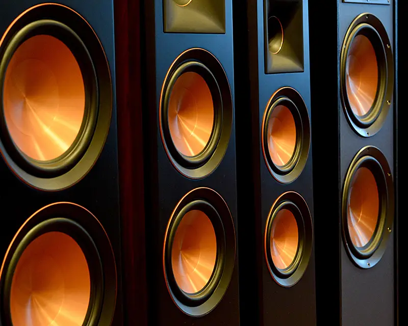 Hi-Fi